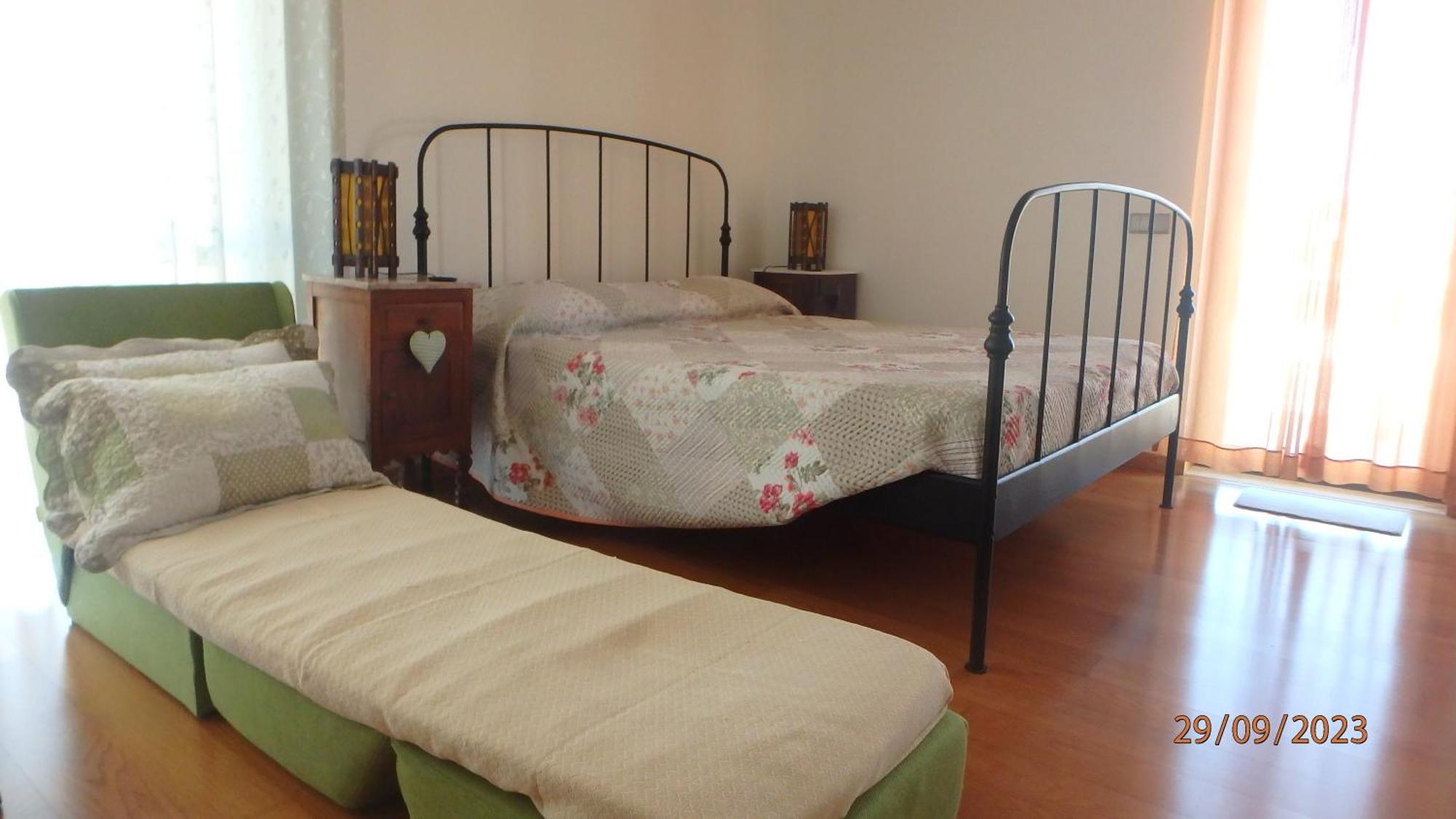 Suite Na Casa Da Andreia Сан-Мартинью-ду-Порту Экстерьер фото